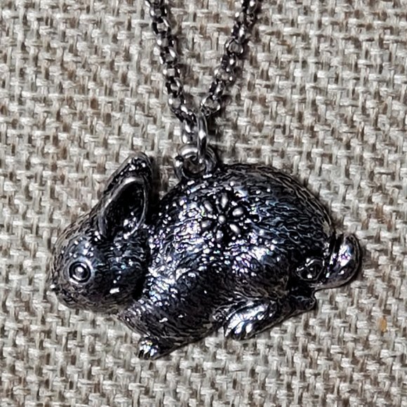 Bunny Rabbit Necklace - Copper Alloy Plated in Antique Silver - 17" chain - Picture 8 of 10